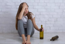 Αθώα-19χρονη-υπάλληλος-στη-Ρόδο-που-κατηγορούνταν-πώς-έδωσε-αλκοόλ-σε-ανήλικη