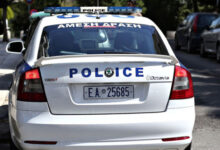 Θεσσαλονίκη:-Αστυνομικοί-εντόπισαν-επίδοξο-διαρρήκτη-σε-μπαλκόνι-και-τον-ακινητοποίησαν