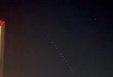 Φωτεινό-«τρένο»-δορυφόρων-starlink-πέρασε-πάνω-από-την-Κύπρο,-δείτε-βίντεο