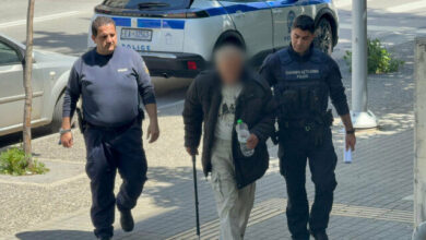 Προφυλακίστηκε-ο-67χρονος-που-μπούκαρε-με-σφυρί-σε-τράπεζα-στη-Θεσσαλονίκη