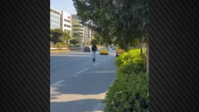 23χρονος-έτρεχε-με-72-χλμ.-με-πατίνι-στη-Συγγρού-και-συνελήφθη,-δείτε-βίντεο