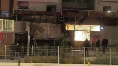 Υπό-έλεγχο-η-φωτιά-σε-σούπερ-μάρκετ-στα-Κάτω-Πατήσια,-δείτε-βίντεο-και-φωτογραφίες