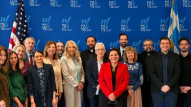 ai,-social-media-και-κριτική-σκέψη-στο-επίκεντρο-Διεθνούς-Συμποσίου-στη-Βοστώνη