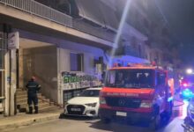 Φωτιά-σε-δώμα-στον-Λυκαβηττό:-Ένας-άνδρας-υπέστη-ελαφρά-τραύματα,-βίντεο
