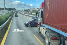 Φορτηγό-συγκρούστηκε-με-αυτοκίνητο-στον-Περιφερειακό-Θεσσαλονίκης,-δείτε-βίντεο