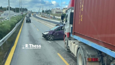 Φορτηγό-συγκρούστηκε-με-αυτοκίνητο-στον-Περιφερειακό-Θεσσαλονίκης,-δείτε-βίντεο