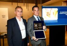 Η-Ένωση-Κέντρων-Αποκατάστασης-Ελλάδος-τίμησε-τον-Άδωνι-Γεωργιάδη