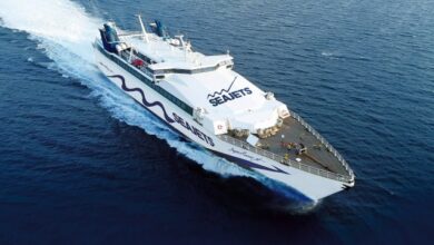 Προσωρινή-απαγόρευση-απόπλου-για-το-superrunner-jet-στο-λιμάνι-της-Πάρου