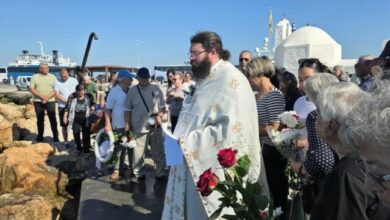 Μνημόσυνο-για-τους-ναυτικούς-της-Αίγινας-που-χάθηκαν-στις-θάλασσες