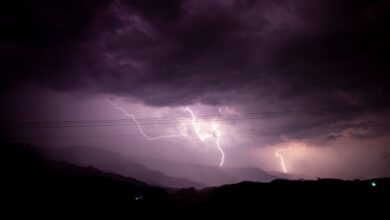 Έγινε-η-νύχτα-μέρα-από-τους-κεραυνούς-στο-νέο-Πετρίτσι-Σερρών,-δείτε-βίντεο