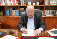 Συνελήφθη-ο-δήμαρχος-Γρεβενών-μετά-από-μήνυση-εργαζόμενης-για-εξύβριση-και-απειλή
