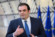 handelsblatt:-Η-στρατηγική-Πιερρακάκη-για-τις-πρόωρες-αποπληρωμές-χρέους-φέρνει-αποτελέσματα