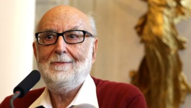Πέθανε-ο-νομπελίστας-Φρανσουά-Ανγκλέρ,-ο-«πατέρας»-της-θεωρίας-για-το-μποζόνιο-Χιγκς