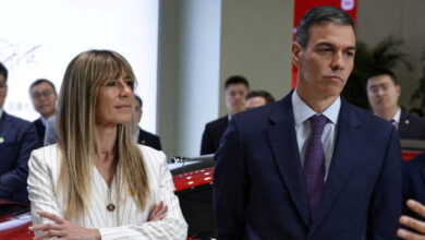 Σε-δίνη-πολιτικής-κρίσης-ο-Σάντσεθ-μετά-την-παραπομπή-της-συζύγου-του-σε-δίκη-για-διαφθορά