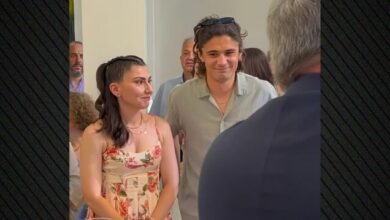 Ο-Κώστας-Νικούλι-και-η-Κατερίνα-Μαούτσου-βάφτισαν-τον-γιο-τους,-δείτε-φωτογραφίες