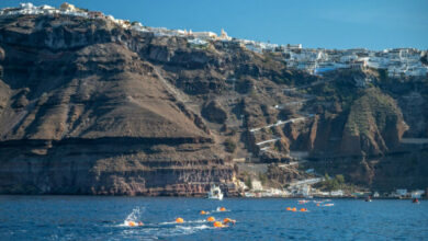 santorini-experience-2026,-ο-αγώνας-που-ξεκινά-μέσα-από-το-ηφαίστειο