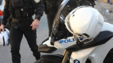 Επίθεση-σε-αστυνομικούς-της-ΔΙΑΣ-στην-Πάτρα,-ένας-ελαφρά-τραυματίας