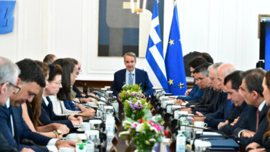 Μητσοτάκης:-Αναμένεται-περαιτέρω-πτώση-στην-τιμή-της-βενζίνης-στην-αντλία,-σε-εξέλιξη-το-υπουργικό