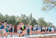 ΕΤΕ:-Ανθεκτικός-ο-τουρισμός-παρά-τη-γεωπολιτική-κρίση,-αδύναμος-κρίκος-οι-αεροπορικές-συνδέσεις
