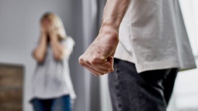 Στο-μικροσκόπιο-των-Αρχών-αυτοδιοικητικός-του-Δήμου-Αγρινίου-για-ενδοοικογενειακή-βία