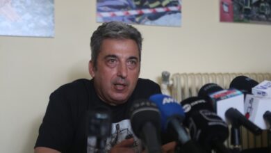 Ασλανίδης:-Περιμέναμε-2,5-ώρες-να-έρθει-να-τοποθετηθεί-η-Κωνσταντοπούλου,-αυτό-είναι-κοροϊδία