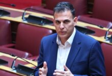 Παραιτήθηκε-από-βουλευτής-του-ΣΥΡΙΖΑ-ο-Γιώργος-Καραμέρος,-πρώτος-επιλαχών-ο-Χρήστος-Σπίρτζης