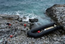Διάσωση-21-μεταναστών-μετά-από-αποβίβαση-τους-σε-βραχώδη-ακτή-στη-Σάμο