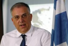 Θεοδωρικάκος:-Να-ψηφίσουν-τα-κόμματα-την-προστασία-από-καταχρηστικές-τραπεζικές-συμπεριφορές