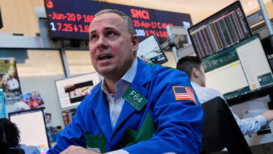 wall-street:-Βουτιά-πάνω-από-570-μονάδες-για-τον-dow-jones-–-Πιέσεις-από-Ιράν-και-πρακτικά-της-fed