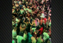 «Πανζουρλισμός»-στον-Λαγανά-της-Ζακύνθου-μετά-την-πρόκριση-της-Αγγλίας-επί-της-Νορβηγίας,-βίντεο