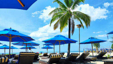 Ομπρέλες-gucci,-ξαπλώστρες-Βurberry:-Τα-πιο-όμορφα-beach-club-στην-Ευρώπη