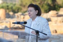 Μενδώνη-για-τον-θάνατο-του-Αλέξη-Σταμάτη:-Μια-σημαντική-φωνή-των-Γραμμάτων-μας-σίγησε-πρόωρα
