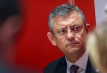 Διάσπαση-στο-τουρκικό-chp: Ο-Οζγκιούρ-Οζέλ-ίδρυσε-το-«Νέο-Κόμμα»-και-εξελέγη-πρόεδρος