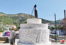 Ένα-νέο-σύμβολο-για-τον-Ποντιακό-Ελληνισμό-υψώνεται-στη-Λευκόπετρα-Ξάνθης,-δείτε-εικόνες