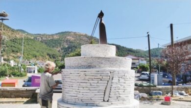 Ένα-νέο-σύμβολο-για-τον-Ποντιακό-Ελληνισμό-υψώνεται-στη-Λευκόπετρα-Ξάνθης,-δείτε-εικόνες