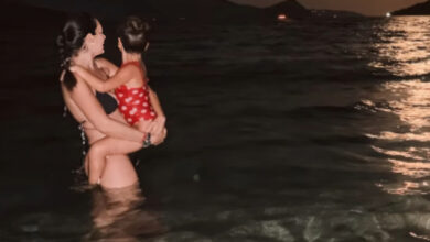Η-Νικολέττα-Ράλλη-έκανε-βραδινό-μπάνιο-με-την-κόρη-της,-δείτε-φωτογραφία