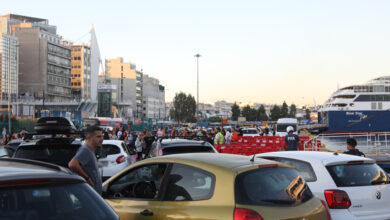 live-η-κίνηση-στους-δρόμους:-Μικρές-καθυστερήσεις-σε-Πειραιά,-Κηφισό-και-Σκαραμαγκά