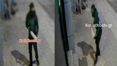 Άνδρας-στην-Κόρινθο-σπάει-τζαμαρία-καταστήματος-με-πλάκα-πεζοδρομίου,-δείτε-βίντεο