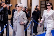 Ρούχα-και-αξεσουάρ-από-το-«Ο-Διάβολος-φοράει-prada-2»-βγαίνουν-σε-διαδικτυακή-δημοπρασία
