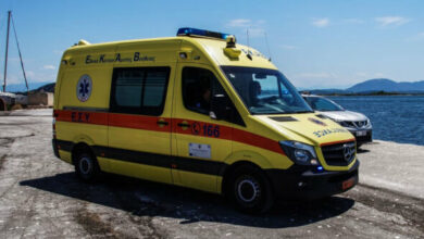 8χρονος-τραυματίστηκε-στο-κεφάλι-μετά-από-βουτιά-σε-παραλία-της-Χαλκιδικής