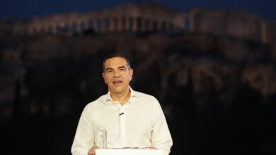 h-κυβέρνηση-κάνει…-προετοιμασία-ενόψει-της-πολιτικής-σεζόν-και-«βάζει-σημάδι»-τον-Τσίπρα