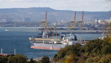 Οι-Ουκρανοί-υποστηρίζουν-ότι-έπληξαν-τρία-ρωσικά-πολεμικά-πλοία-στη-ναυτική-βάση-του-Νοβοροσίσκ