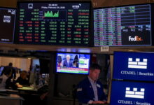 Καλοκαιρινή-ραστώνη-στη-wall-street:-Υποτονικό-κλίμα-και-μικρές-απώλειες