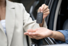 ΑΑΔΕ:-Πρόστιμο-1,32-εκατ.-ευρώ-σε-επιχείρηση-που-νοίκιαζε-132-αυτοκίνητα-δηλωμένα-σε-ακινησία