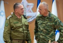 Στο-Ισραήλ-ο-αρχηγός-ΓΕΕΘΑ-Δημήτρης-Χούπης,-συναντήθηκε-με-τον-αρχηγό-των-idf