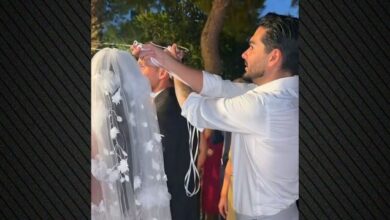 Το-βίντεο-από-τον-γάμο-της-αδερφής-του-Χρήστου-Μάστορα:-Κουμπάρος-του-ζευγαριού-ο-τραγουδιστής