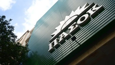 Επιχείρηση-ανάκτησης-εδάφους-από-το-ΠΑΣΟΚ-στη-ΔΕΘ-με-αιχμές-κατά-Μητσοτάκη-και-Τσίπρα
