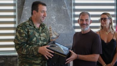 Ο-Αντώνης-Καράτζης-τιμήθηκε-για-την-προσφορά-του-στις-Ένοπλες-Δυνάμεις