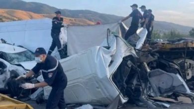 Δέκα-νεκροί-και-δέκα-τραυματίες-σε-καραμπόλα-με-11-οχήματα-στην-Αλγερία,-δέιτε-βίντεο