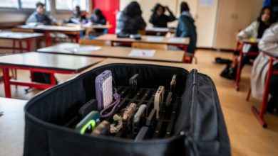 Η-κυβέρνηση-της-Δανίας-θέλει-να-απαγορεύσει-τα-κινητά-τηλέφωνα-στο-δημοτικό-και-το-γυμνάσιο